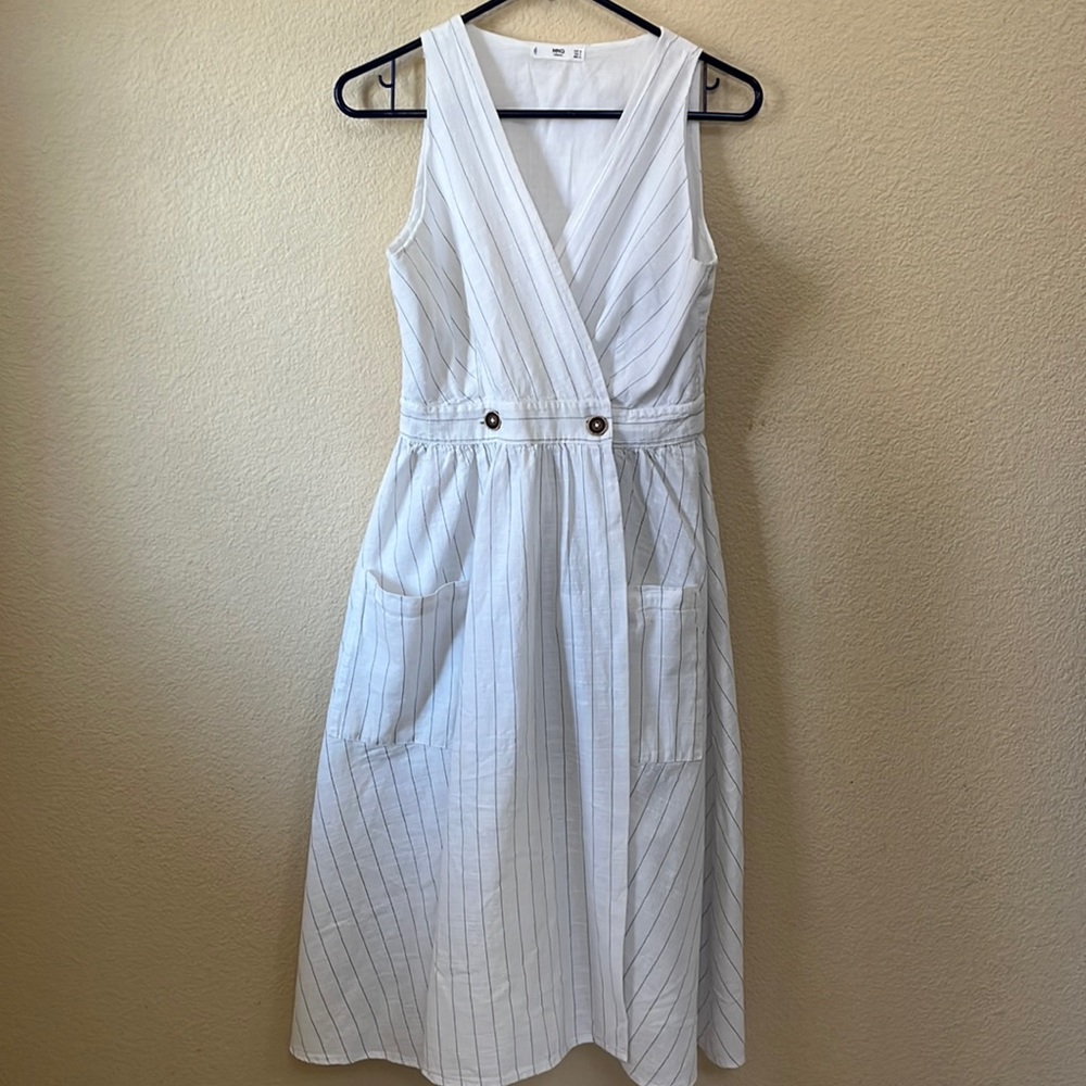 Mango sleeveless buttoned  wrap white with blue line dress , size US S